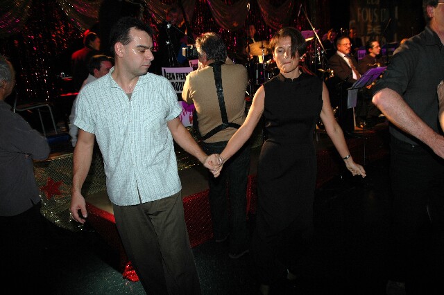 min 2007 11 10 fous swing 109